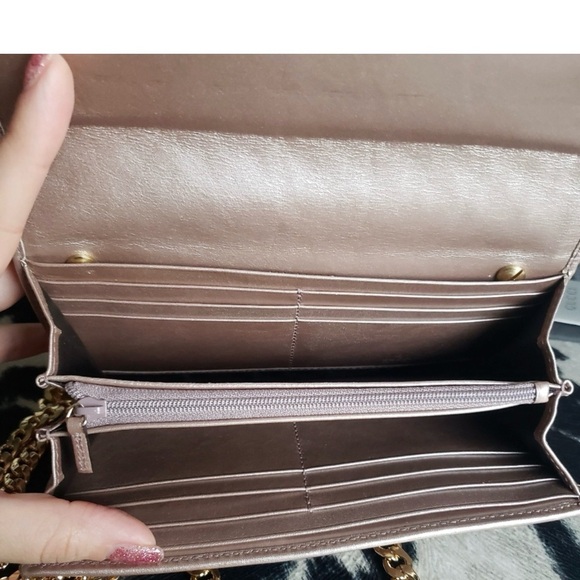 Gucci Metallic Pink Leather Wallet - Picture 4 of 7